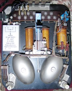 Grundplatte W48 vermutlich mit Umschalter fr zweiten Telefonapparat.